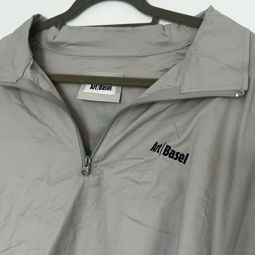 Art Basel Gray Pullover Jacket - image 3